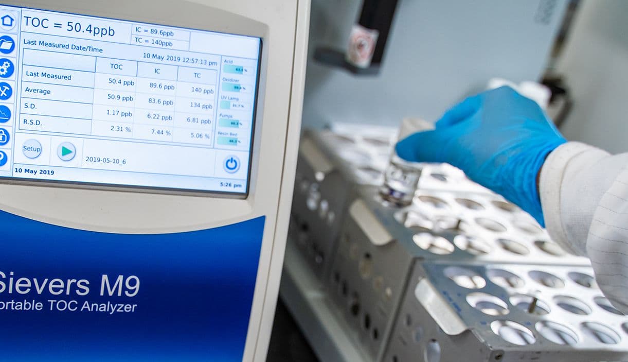 Giám sát TOC cho hệ thống nước ngành dược từ phòng lab đến online
